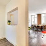 Colorful With Cozy Terrace In Gracia Apartmán
